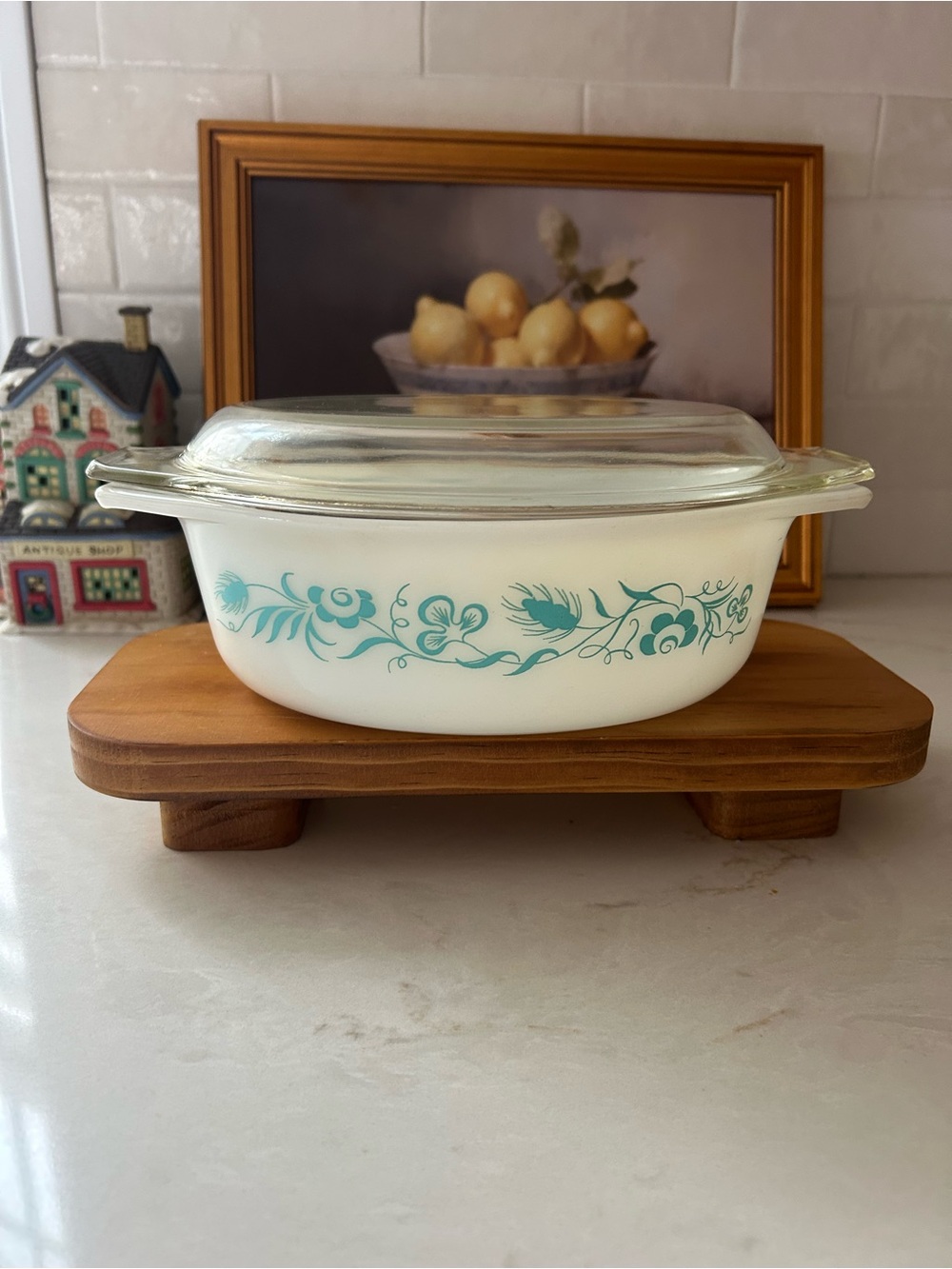 Vintage Pyrex Meadow 043 1½ Qt Oval Casserole with Clear Glass Lid